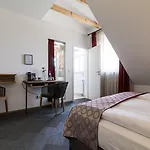 Hotel Schoene Aussicht Frankfurt nad Mohanem