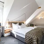 Hotel Schoene Aussicht Frankfurt nad Mohanem