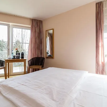 Hotel Schoene Aussicht Frankfurt am Main
