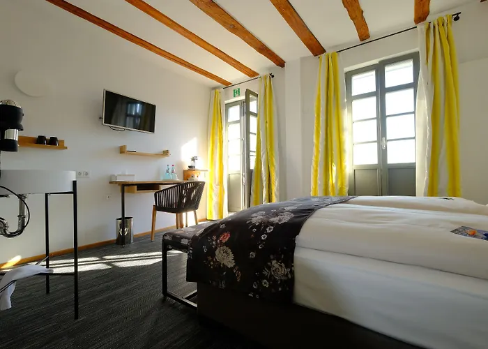 Hotel Schoene Aussicht Fráncfort del Meno