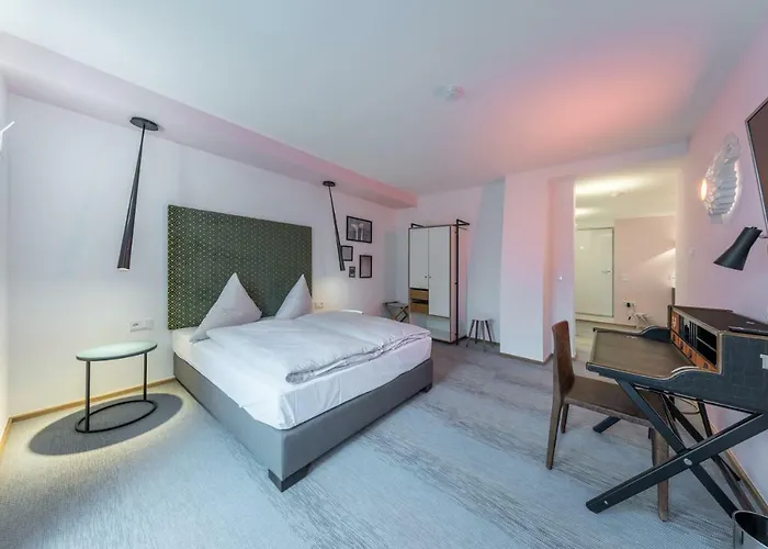 Schoene Aussicht Hotel 3*