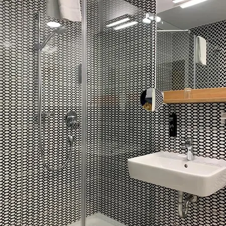 Schöne Aussicht 3*