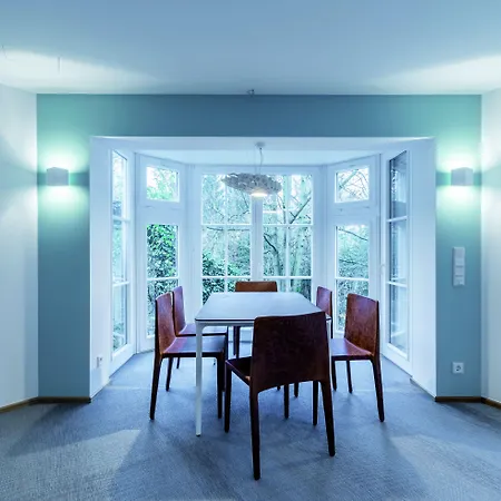 Schoene Aussicht Otel 3*