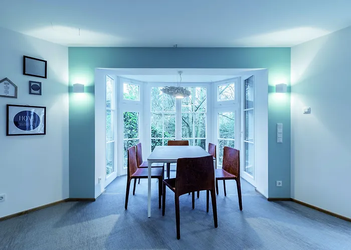 Schoene Aussicht ホテル 3*