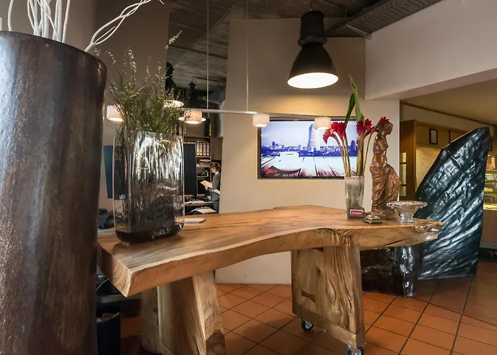 Schoene Aussicht Hotel Frankfurt nad Menem